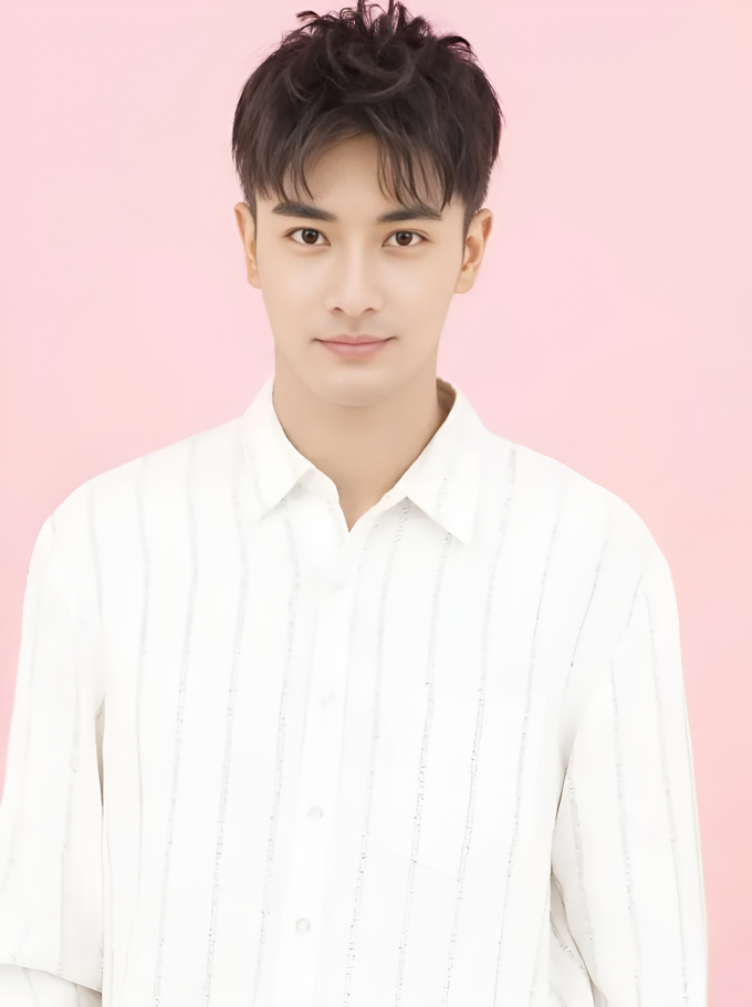 Diễn viên Trịnh Khải. Ảnh: Weibo