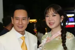 Thảm đỏ gây chú ý nhất giới điện ảnh, đạo diễn nghìn tỷ Lý Hải và Trấn Thành hiếm hoi chạm mặt