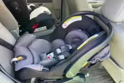 Lo ngại ô tô 'trượt đăng kiểm’ vì thiếu ghế trẻ em