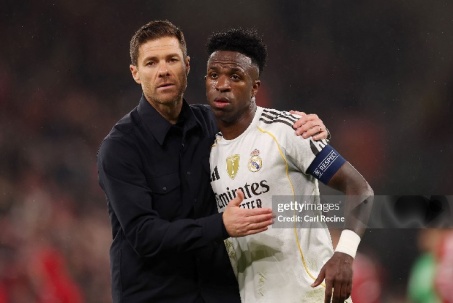 Real Madrid nên để Vinicius đi: Fan bất ngờ vì kế hoạch của CLB