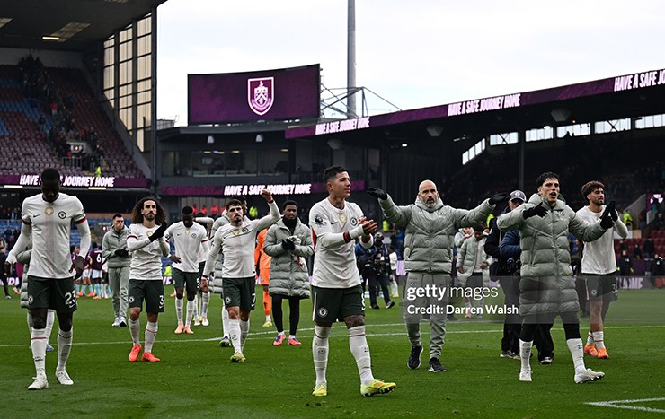 Gary Neville đánh giá Chelsea là đội tốt nhưng chưa đủ sức vô địch mùa này