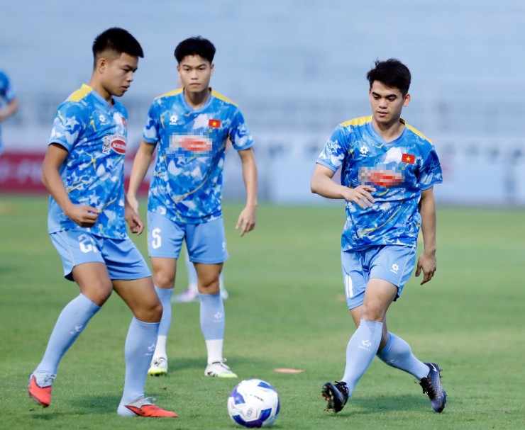 U22 Việt Nam được rèn kỹ - chiến thuật, chia đôi đội hình để đấu tập nhằm có thể tìm ra bộ khung tốt nhất