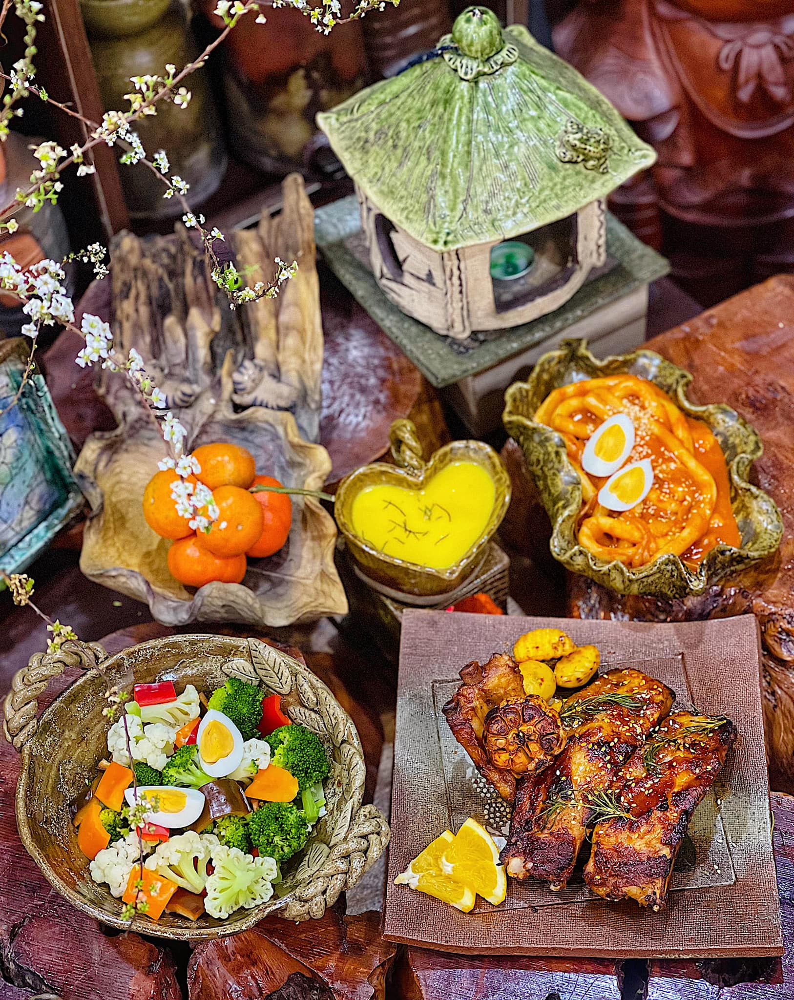 Sườn ướp ngũ vị nướng nckd- Tokbokki - Rau củ luộc