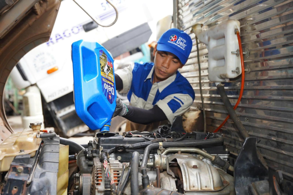 Caltex Delo – dầu nhờn đạt chuẩn toàn cầu, giữ động cơ sạch, bền và mạnh mẽ trên mọi hành trình.