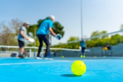 Pickleball gặp cú sốc ở Mỹ, có thể bị cấm vĩnh viễn vì...quá ồn