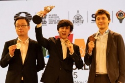 Thần đồng 19 tuổi vô địch World Cup cờ vua, hạ VĐV Trung Quốc lập kỳ tích lịch sử