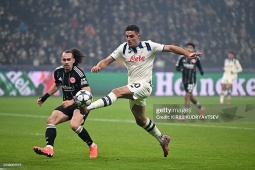 Video bóng đá Frankfurt - Atalanta: Hàng thủ sụp đổ, 5 phút 3 bàn kết liễu (Cúp C1)