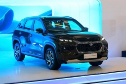 Suzuki Grand Vitara 2025 trình làng, giá từ 655 triệu đồng