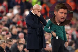 Đã rõ tương lai của HLV Slot sau trận thua PSV ở cúp C1