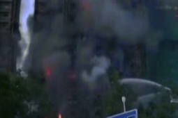 Thế giới - Nước mắt người Hong Kong trong thảm kịch lửa