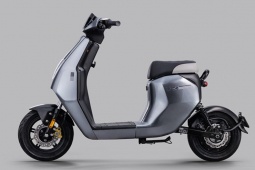 Honda U-Be 2026 trình làng: Tích hợp định vị thông minh, đi tới 105 km/lần sạc