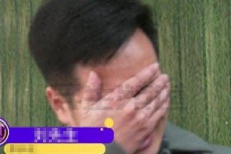 Chồng bật khóc khi phát hiện vợ tặng 2,5 tỷ đồng cho nam streamer