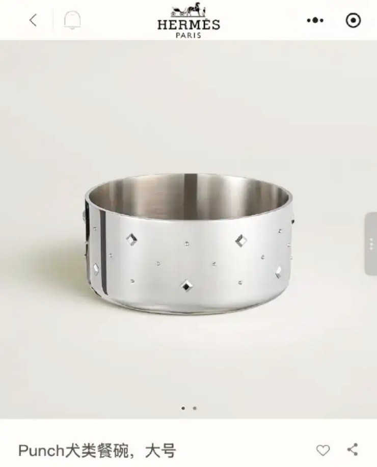 Bát ăn cho chó giá đắt “cắt cổ”, người lương 5 triệu không mua nổi - 1