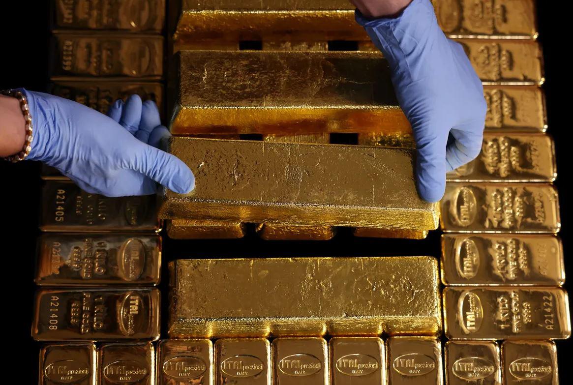 Kho vàng 300 tỷ USD của Italy: Động thái mới làm dậy sóng EU - 1
