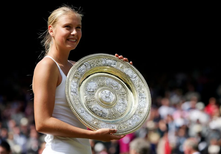 Maria Sharapova vô địch Wimbledon năm 17 tuổi