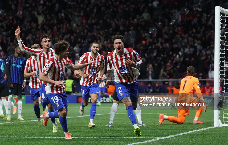 Video bóng đá Atletico Madrid - Inter Milan: Alvarez mở điểm, nghiệt ngã phút 90+3 (Cúp C1) - 2