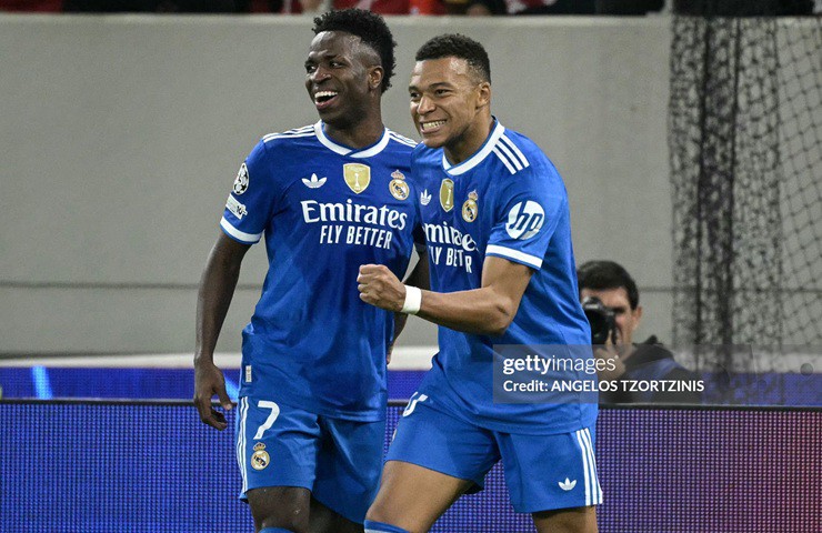 Video bóng đá Olympiacos - Real Madrid: Tuyệt đỉnh Mbappe lập poker, điên rồ 7 bàn (Cúp C1) - 2