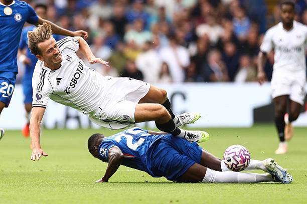 Rất hiếm khi đối thủ có thể vượt qua trung lộ của Chelsea khi Caicedo chắn đường