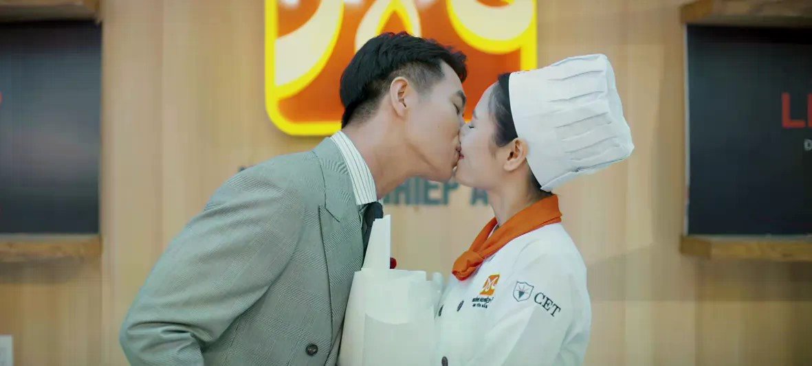 Cái kết viên mãn cho cả ba nhân vật Mỹ Anh, Kim Ngân và Hoàng Lam trong phim Gió ngang khoảng trời xanh.