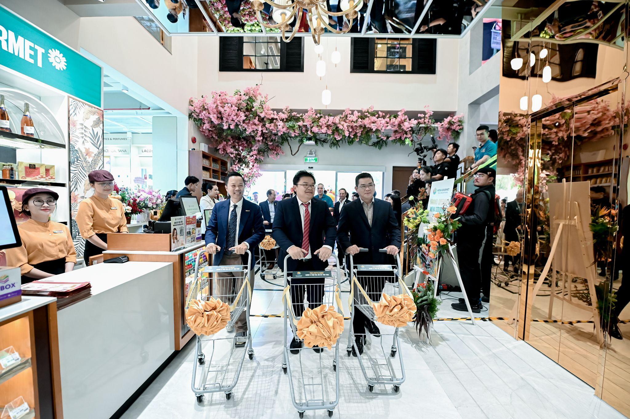 Sự phát triển của chuỗi Mena Gourmet Market luôn gắn liền với các đóng góp tích cực vào sự phát triển cộng đồng