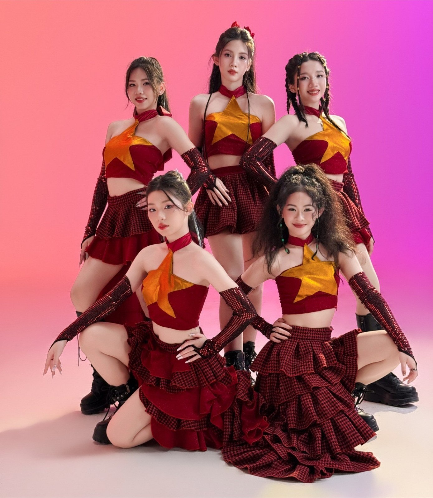 Cơ hội nào để VSTAR tránh vết xe đổ của các nhóm nhạc?