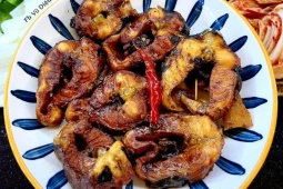 Muốn kho cá ngon nhất định phải có nguyên liệu rẻ tiền này