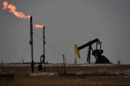 Giá dầu cắm đầu giảm: Sẽ có cú rơi về mức thời COVID-19?