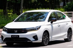 Đua nhau giảm giá xe sedan cỡ B, các hãng muốn 'chốt' doanh số sớm