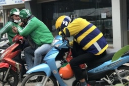 Cần lộ trình bài bản khi cấm xe xăng trong vành đai 1