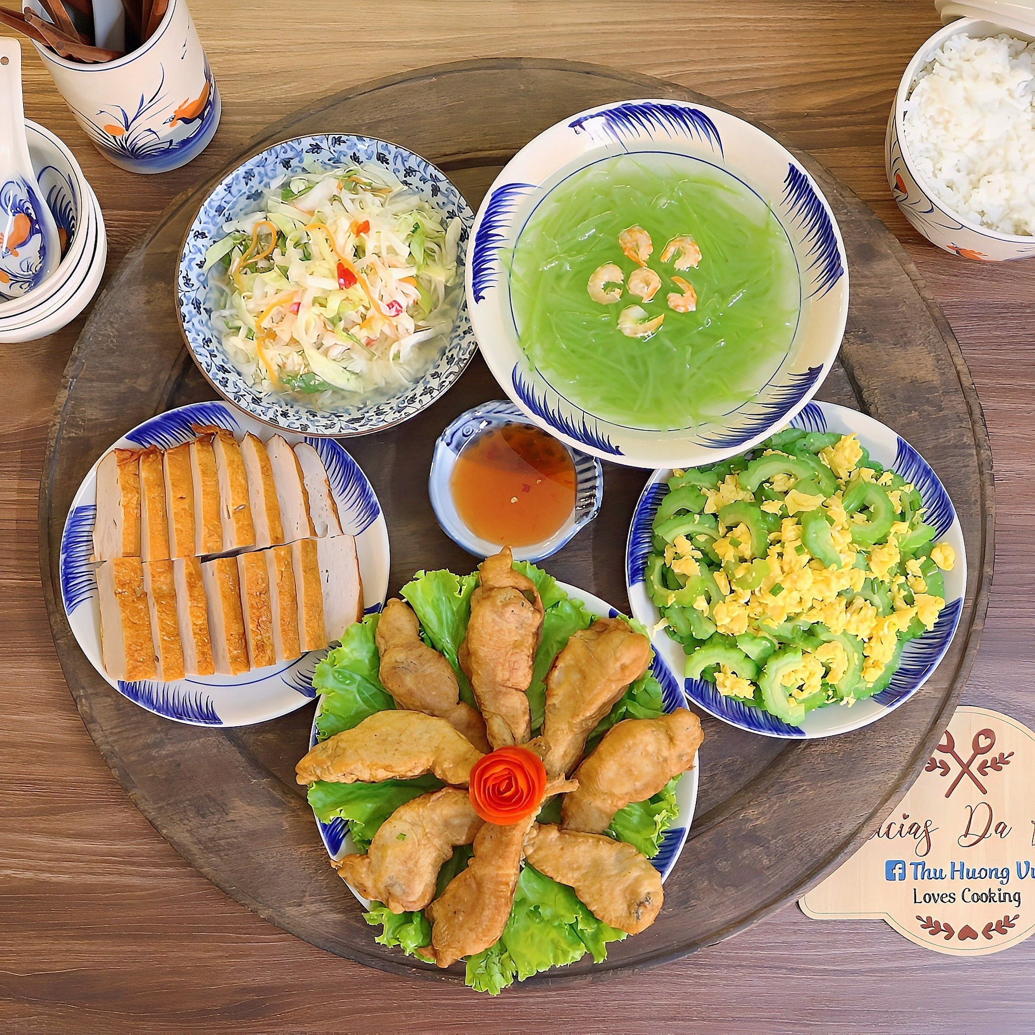 Đùi ếch tẩm bột rán - Mướp đắng xào trứng - Chả mỡ - Dưa bắp cải - Canh bí xanh nấu tôm