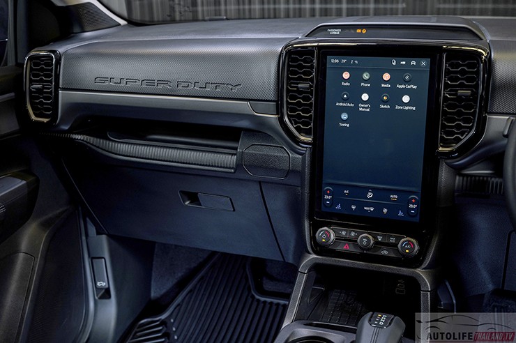 Nội thất Ford Ranger Super Duty mang phong cách hiện đại
