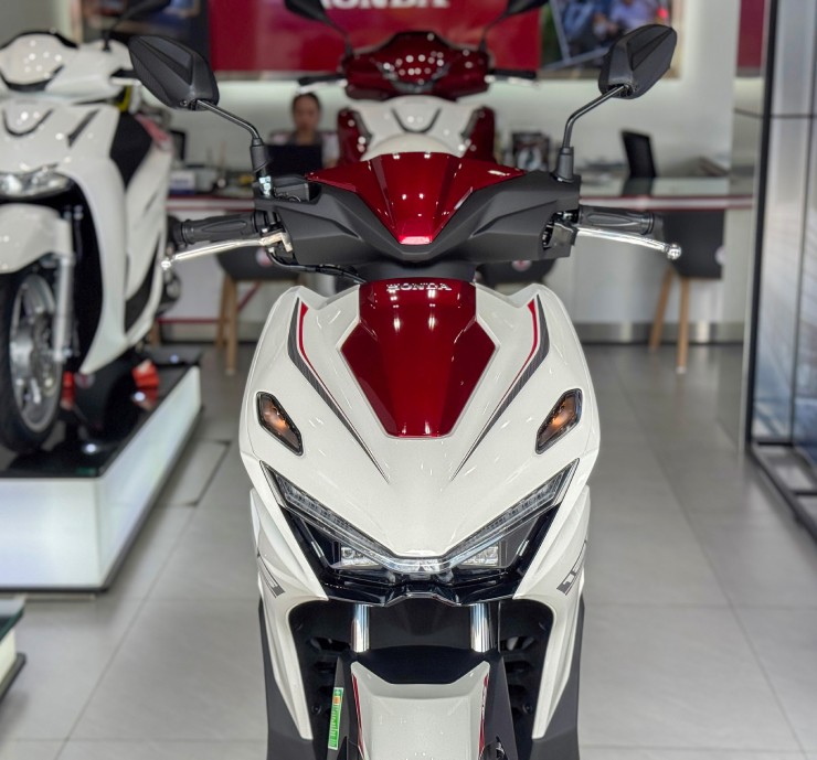Giá xe ga Honda Air Blade cuối tháng 11/2025, giảm tới 4,5 triệu đồng - 8