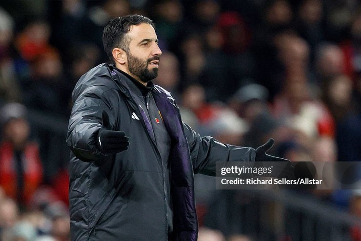 HLV Amorim cẩn trọng trước ngày đấu Crystal Palace