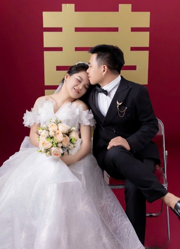 Tình yêu chân thành đưa họ đến gần nhau 