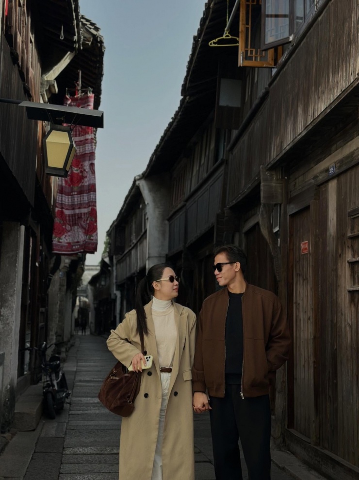 Vợ chồng Quế Ngọc Hải rong ruổi Ô Trấn cuối thu - 8