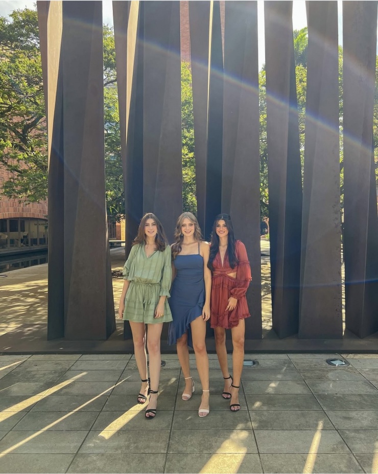 Phong cách thời trang đời thường của người đẹp Colombia vừa giành vương miện Miss International 2025 - 16