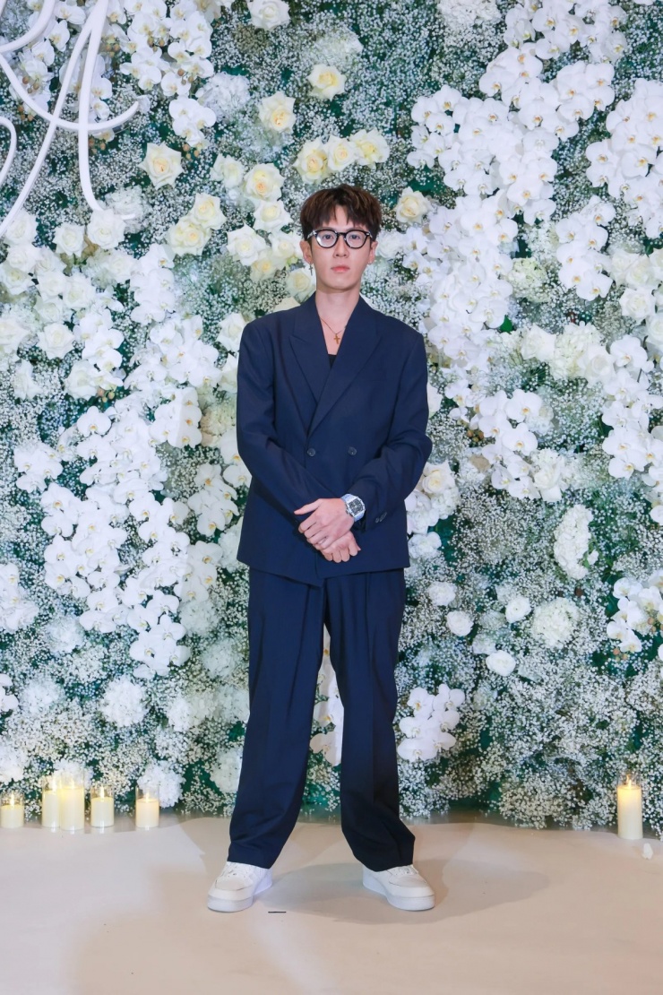 Kha Chấn Đông, tài tử phim Cô gái năm ấy chúng ta cùng theo đuổi.