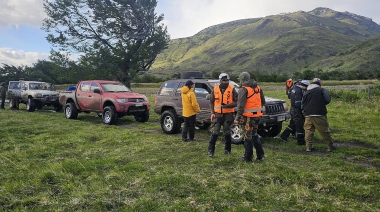 Cuộc tìm kiếm, cứu nạn sau trận bão tuyết ở Chile 