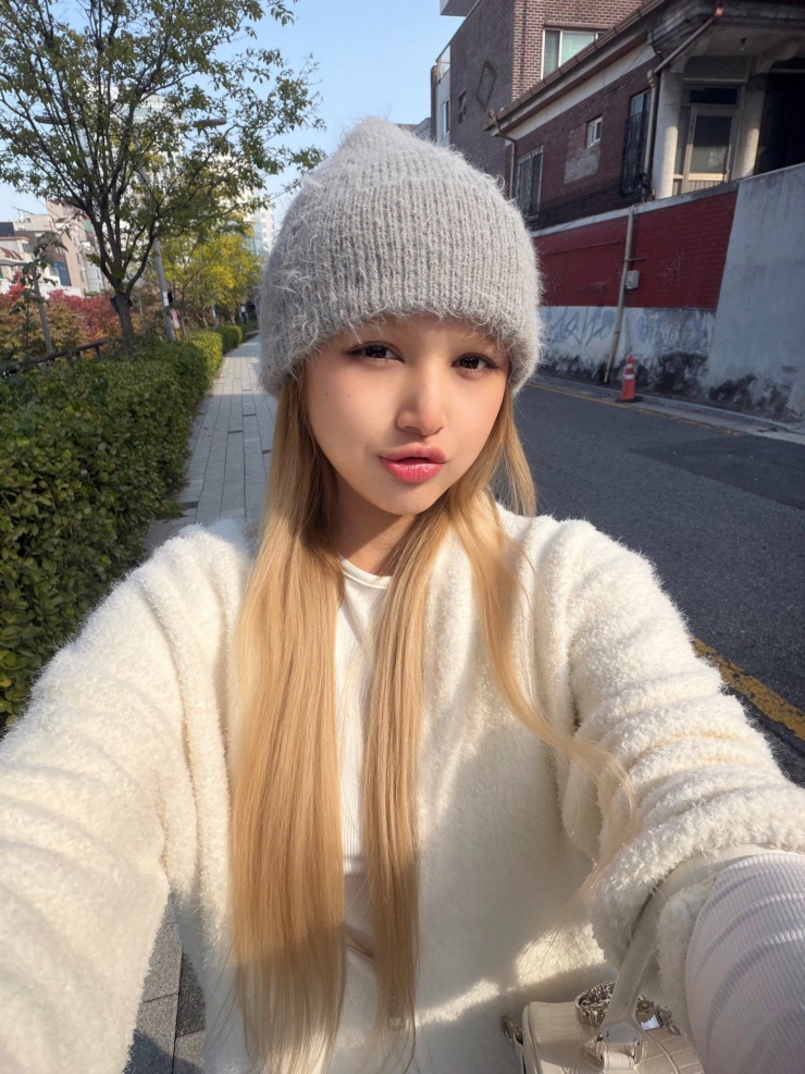 Những bức ảnh tinh tế, nhẹ nhàng của Xoài Non nhận được sự ủng hộ nhiệt tình từ khán giả.