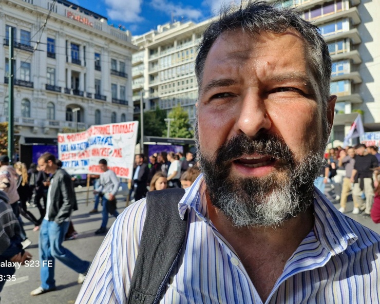 Giáo viên vật lý Panos Karagiorgos: “Chúng ta không nên sợ công nghệ, nhưng AI đang kìm hãm sự sáng tạo”