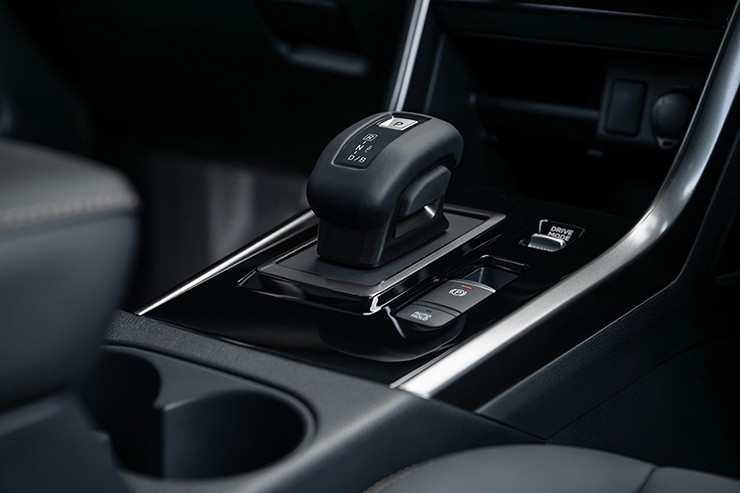 Nội thất xe có nhiều tính năng đáng chú ý