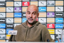 Man City thua 2 trận liên tiếp: Pep phản pháo vì bị chê "nghĩ quá nhiều"