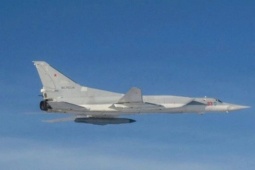 'Sát thủ' ném bom Tu-22M3 Nga bị Không quân Thụy Điển chặn trên biển Baltic
