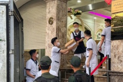 Công an thu 300 cây vàng, 100 sổ đỏ, 12 siêu xe trong vụ án Mailisa