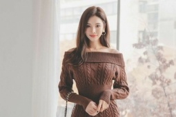 Những kiểu mặc váy len trông cuốn hút