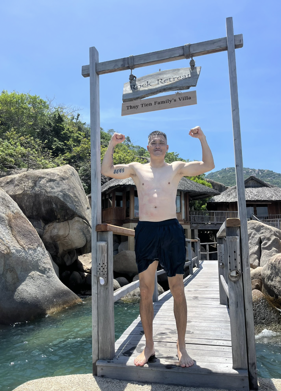 Thủy Tiên và Công Vinh hồi tháng 6/2025. 