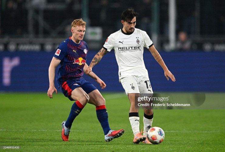 Leipzig hòa "hú vía" trên sân Monchengladbach