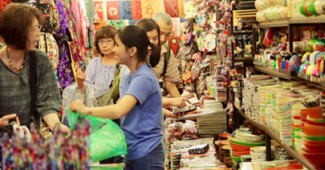 Bộ Tài chính đề nghị tăng doanh thu miễn thuế l...