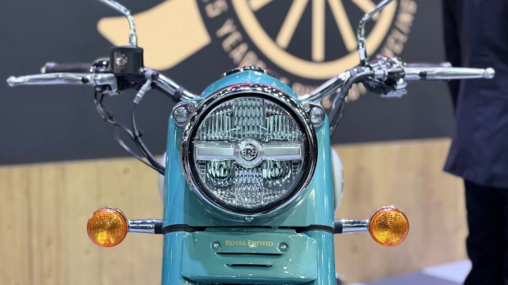 Ngắm xế nổ Royal Enfield Classic 650 với chất cổ điển đẹp không tì vết - 4