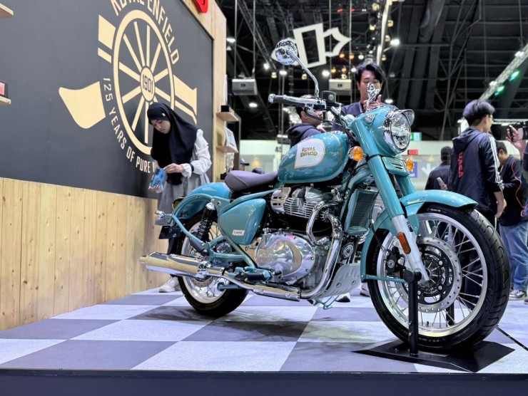 Ngắm xế nổ Royal Enfield Classic 650 với chất cổ điển đẹp không tì vết - 9